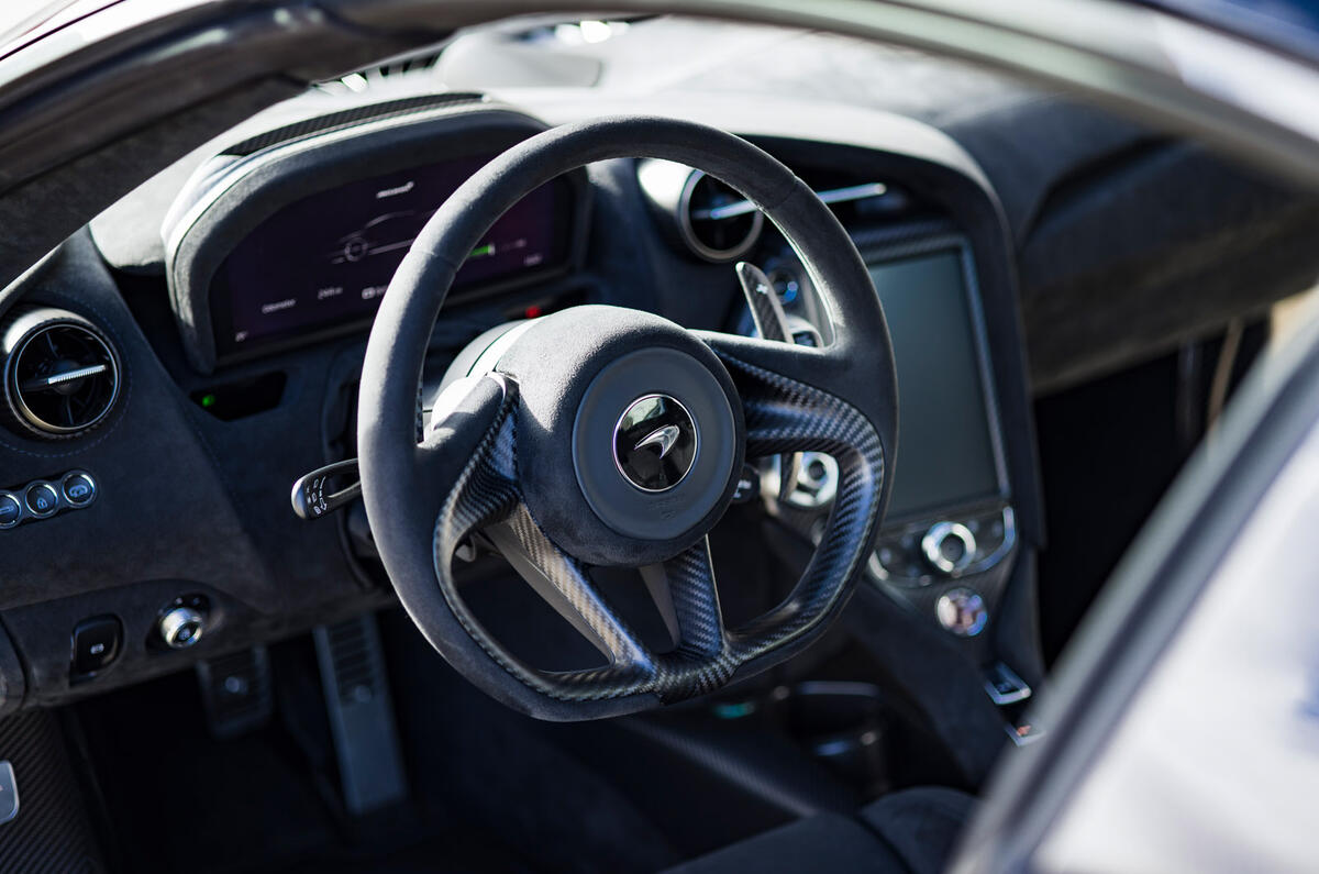 14 McLaren 765LT spider 2021 first drive review steering wheel
