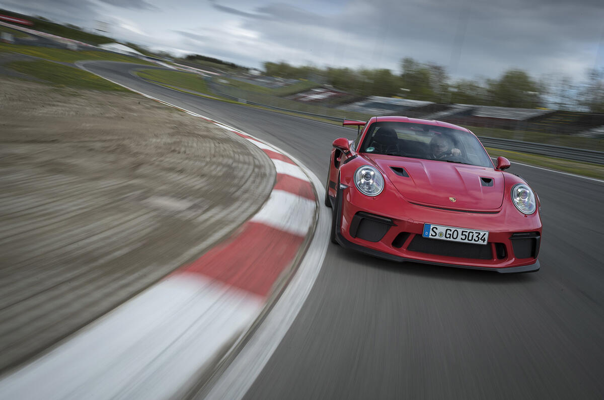 Porsche 911 GT3 RS 2018 review cornering