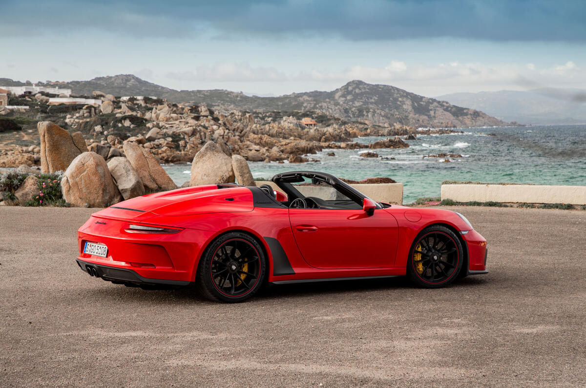 Porsche 911 Speedster 2019 review - static rear