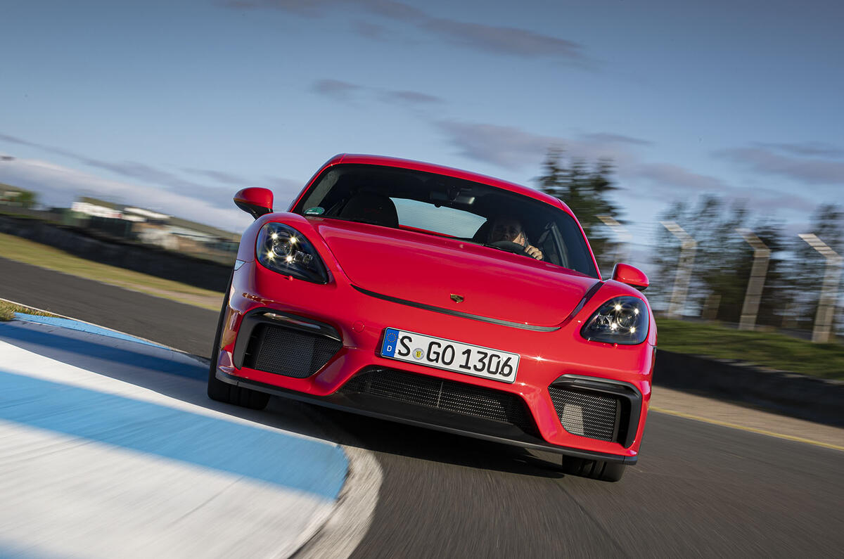 Porsche 718 Cayman GT4 2019 road test review - track nose