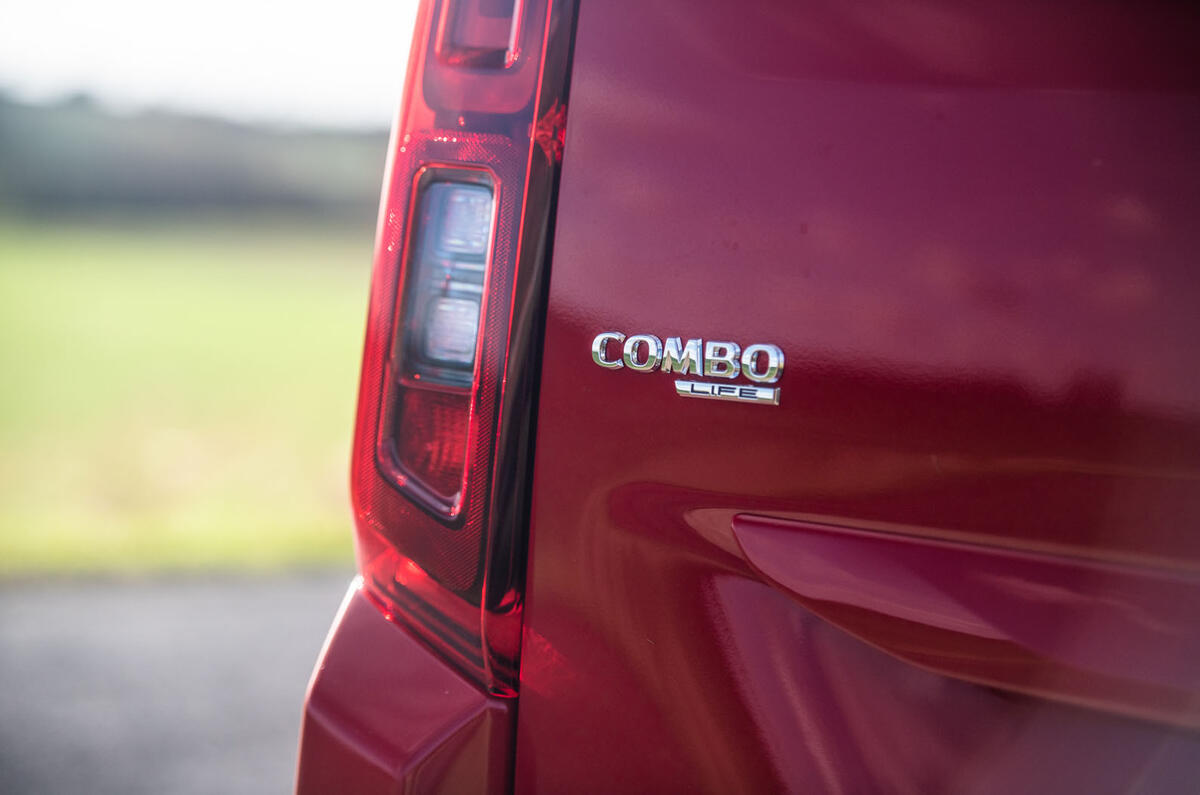 Vauxhall Combo Life 2018 road test review - rear lights
