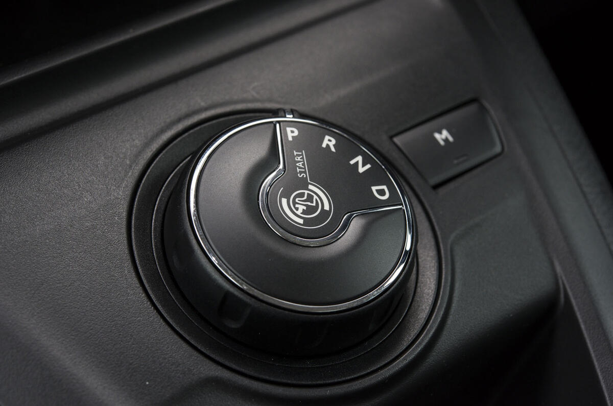 Vauxhall Vivaro Life 2019 road test review - gear selector