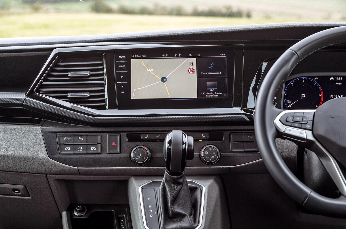 14 Volkswagen Transporter 2022 road test review infotainment