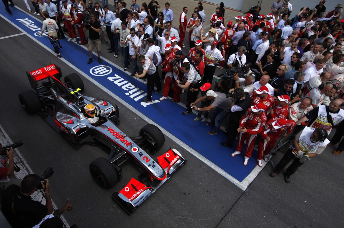 Hamilton wins Canadian GP - pics