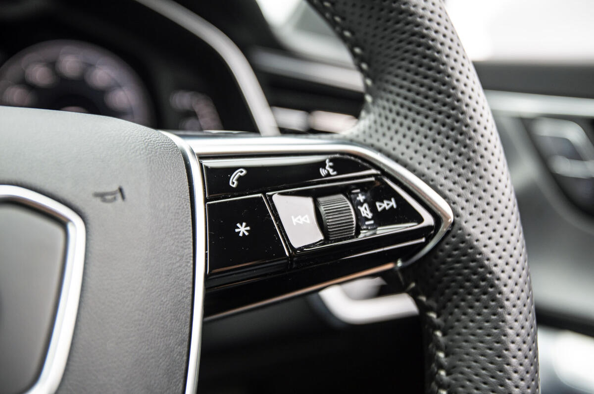 Audi A6 Avant 2018 road test review - steering wheel controls