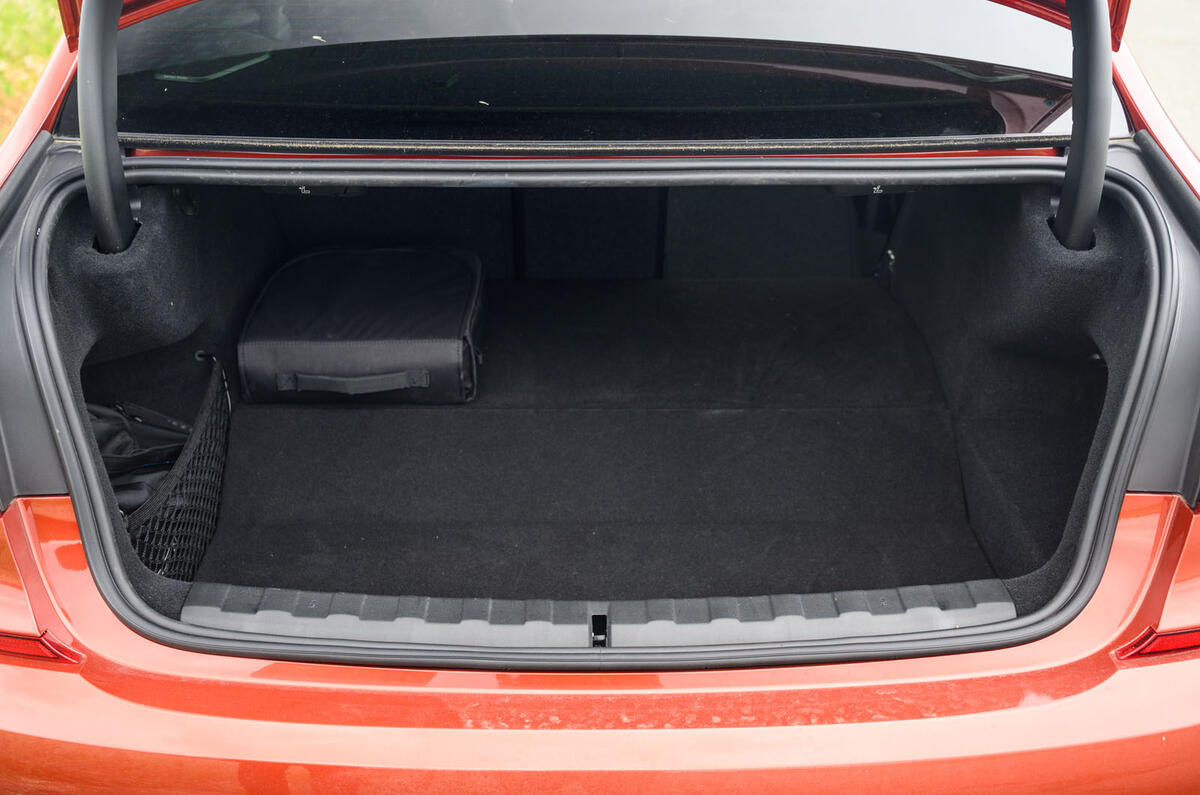 BMW 3 Series 330e 2020 road test review - boot
