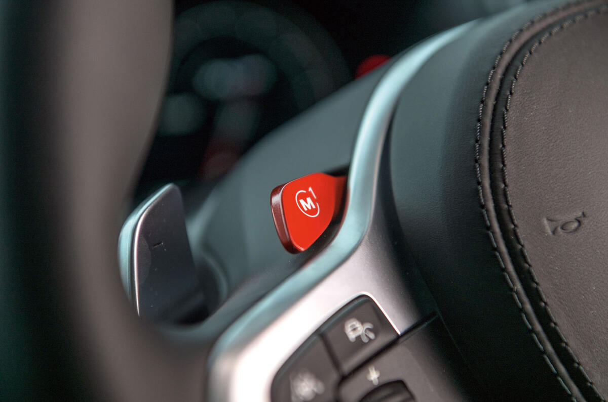 BMW X4 M Competition 2019 road test review - M buttons