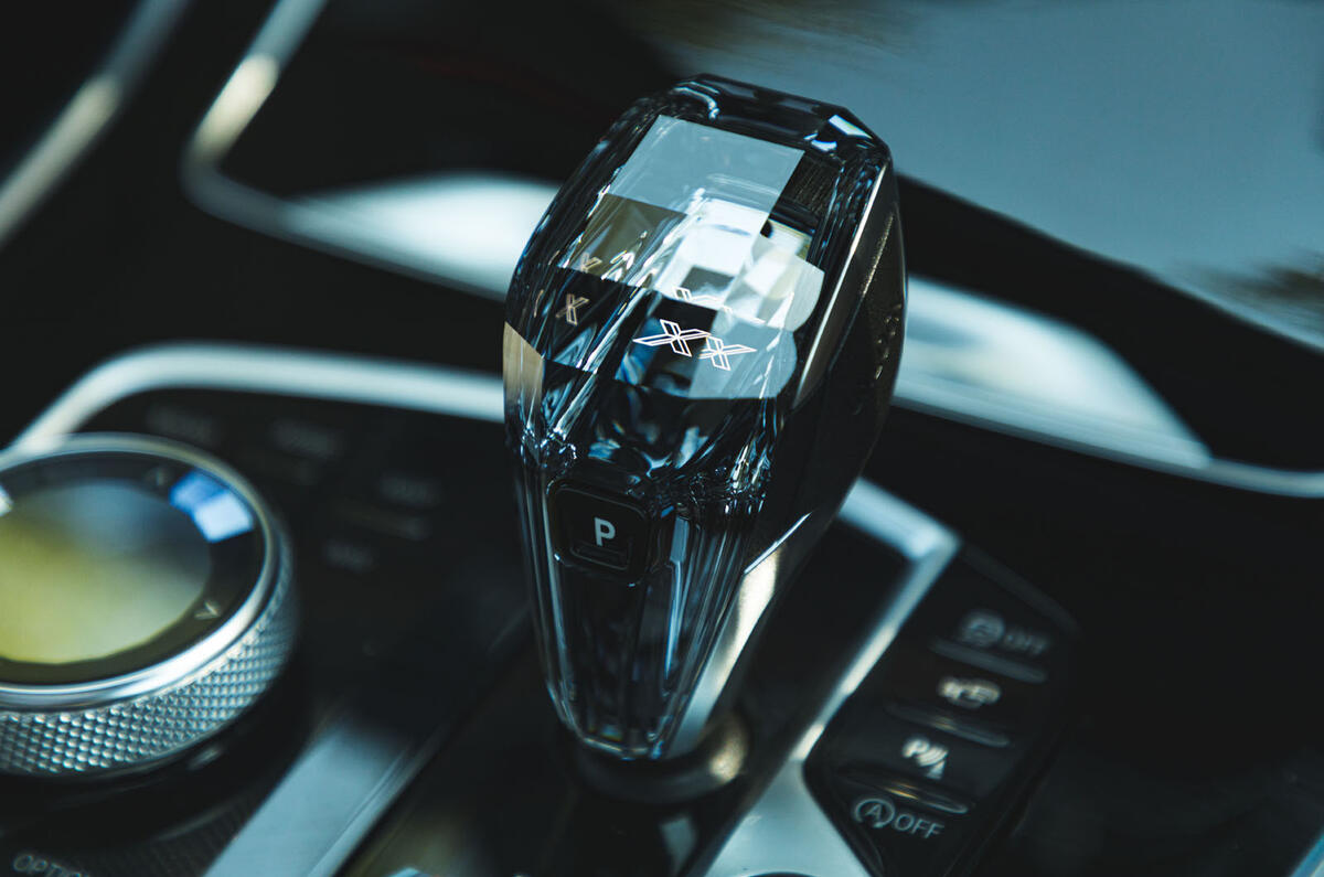 BMW X7 2020 road test review - gearstick