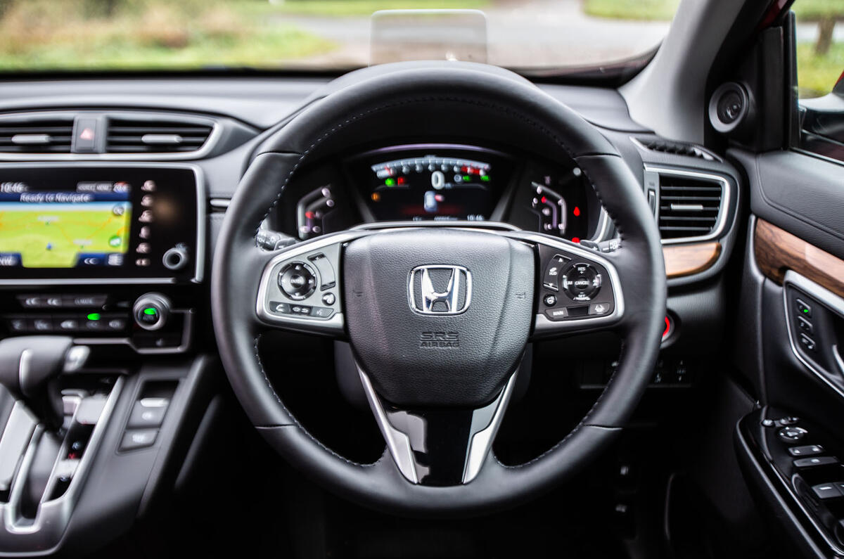 Honda CR-V 2018 road test review - steering wheel