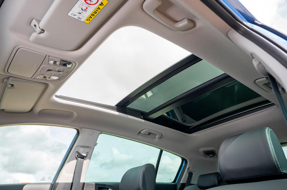 15 Kia Sportage 2020 road test review update sunroof