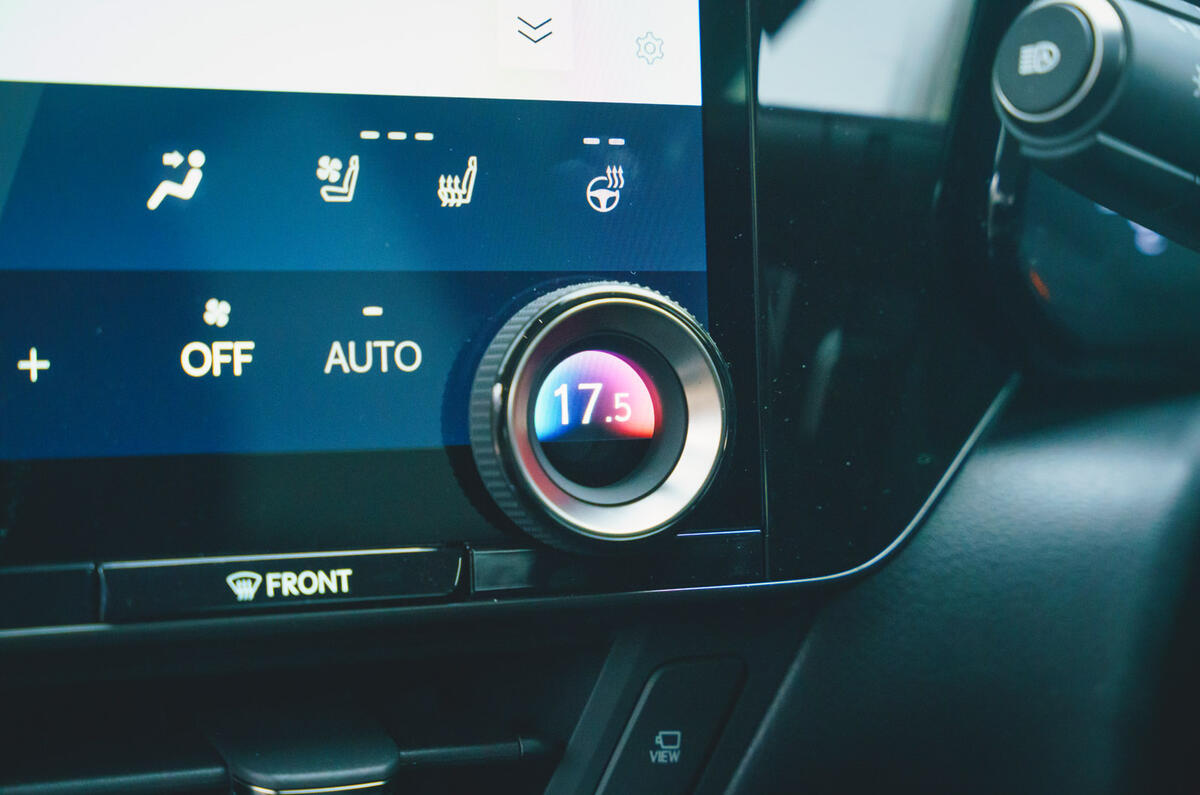 15 Lexus NX 2022 road test review climate controls