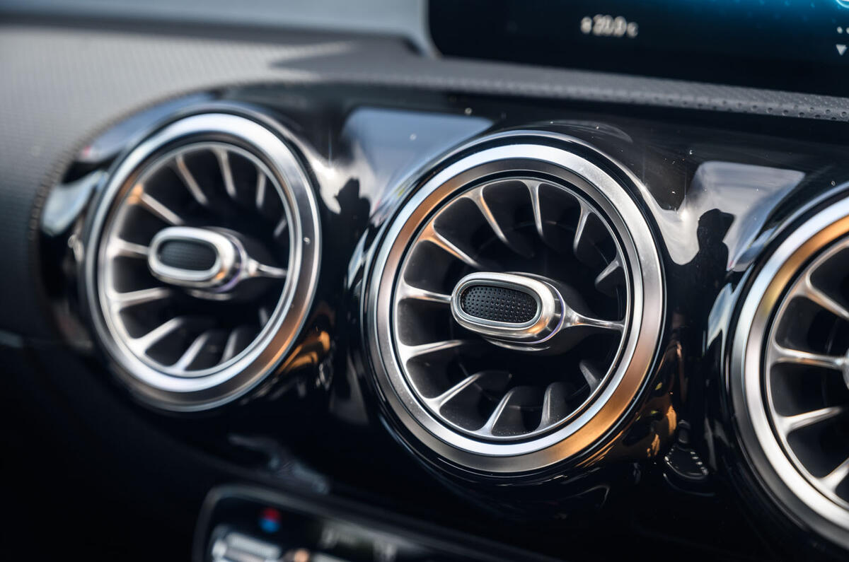 Mercedes-Benz A250e road test review - air vents