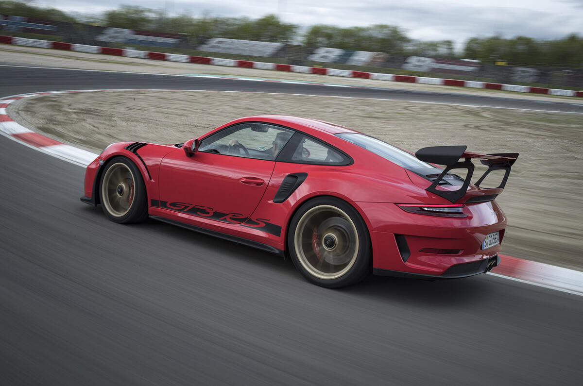 Porsche 911 GT3 RS 2018 review cornering rear