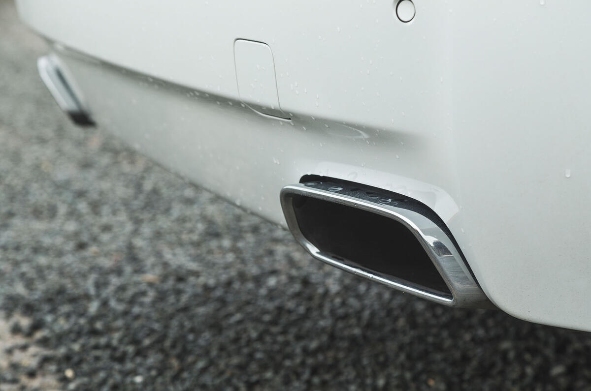 15 Rolls Royce Ghost 2021 road test review exhausts
