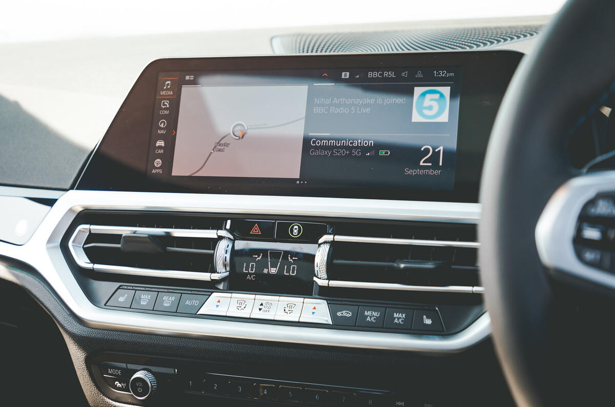 Alpina B3 Touring 2020 road test review - infotainment Alpina B3 Touring 2020 road test review - infotainment