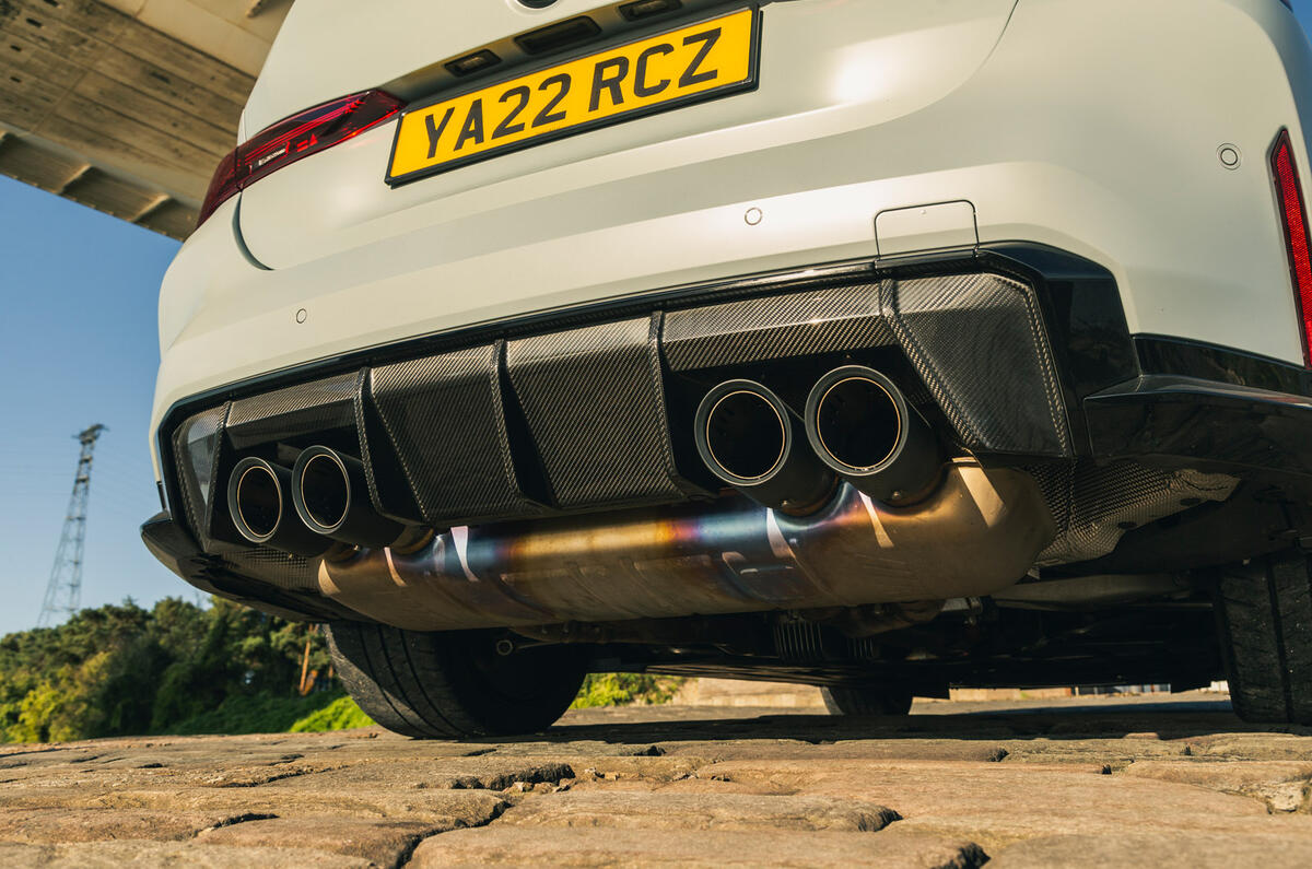 16 BMW M4 CSL RT 2022 titatnium exhaust 16 BMW M4 CSL RT 2022 titatnium exhaust