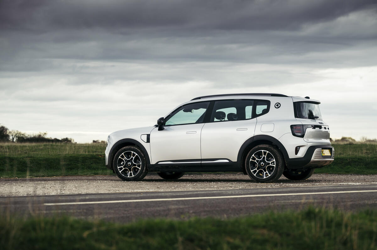 16 Smart hashtag 5 2025 Autocar review rear static