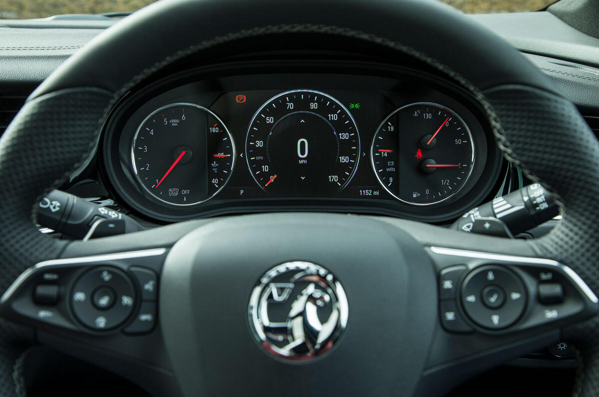Vauxhall Insignia Sports Tourer GSI review instrument cluster
