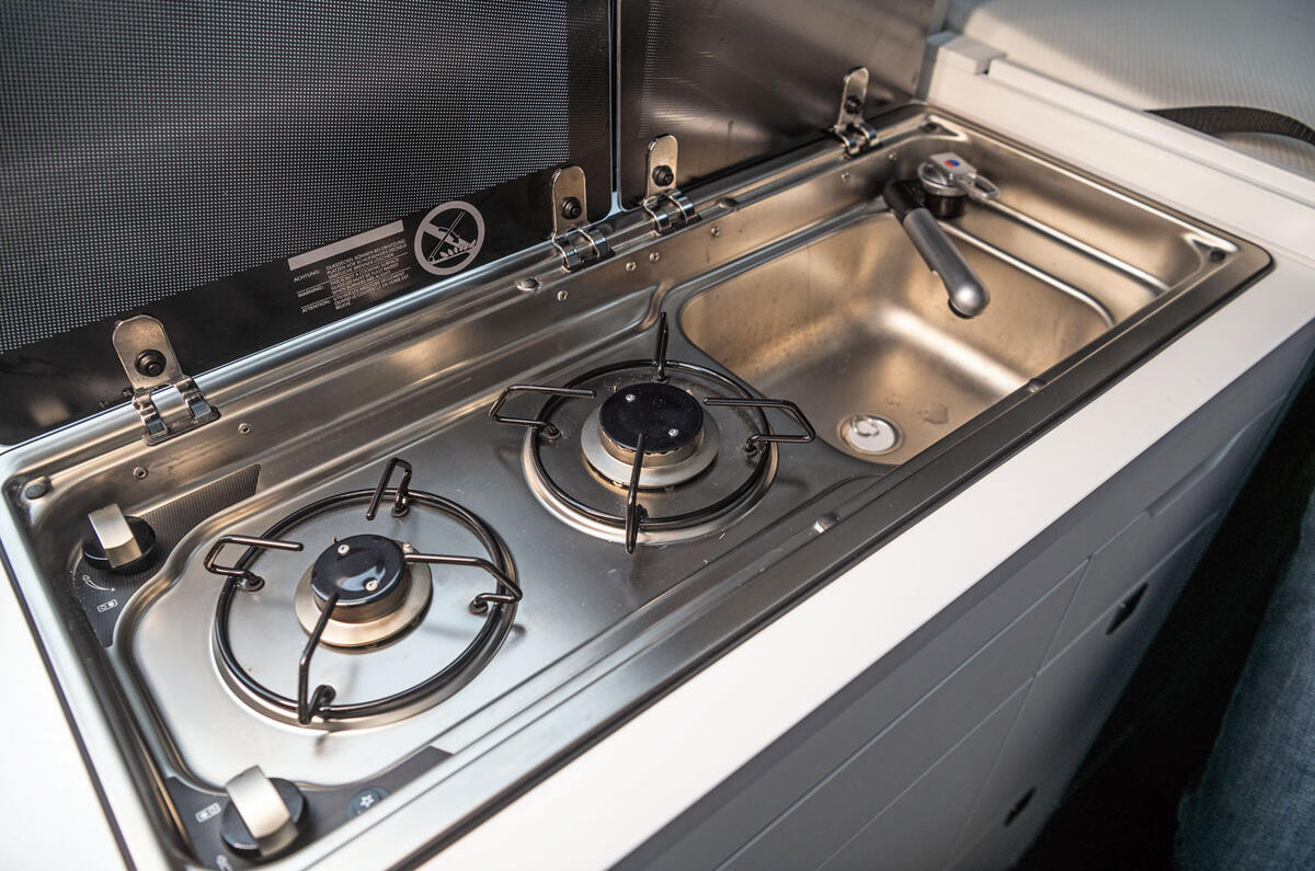 Volkswagen Grand California 2020 road test review - stove