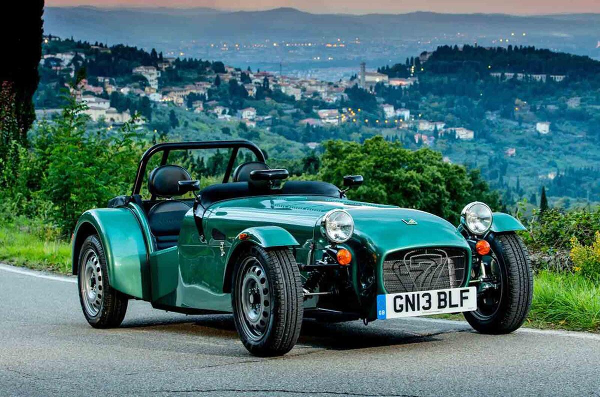 no title Caterham Seven 160 stars in Frankfurt