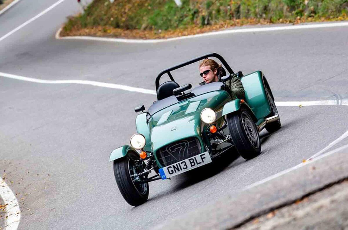 no title Caterham Seven 160 stars in Frankfurt