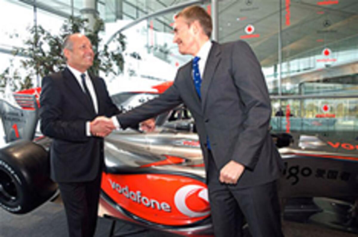Ron Dennis quits F1