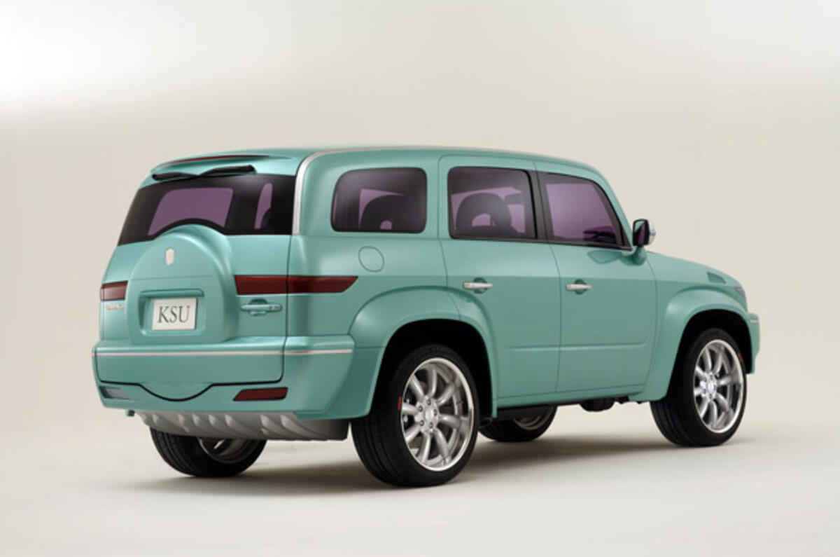 Saudi Arabia to build first car