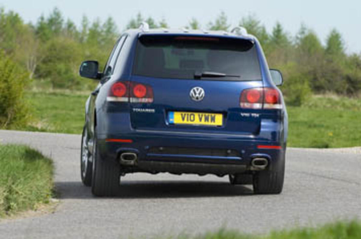 Volkswagen V10 Tdi volkswagen touareg v10 tdi altitude review autocar Volkswagen V10 Tdi volkswagen touareg v10 tdi altitude review autocar