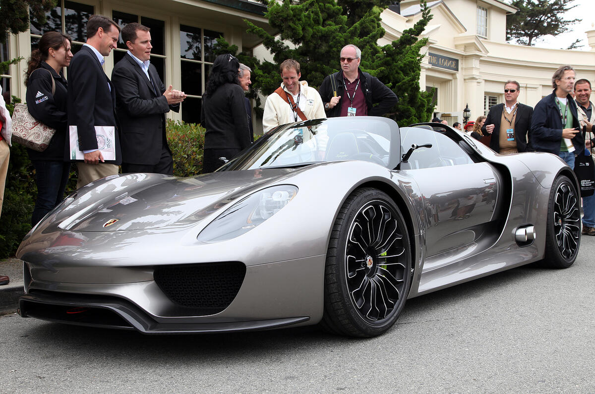 Porsche powers up 918 Spyder