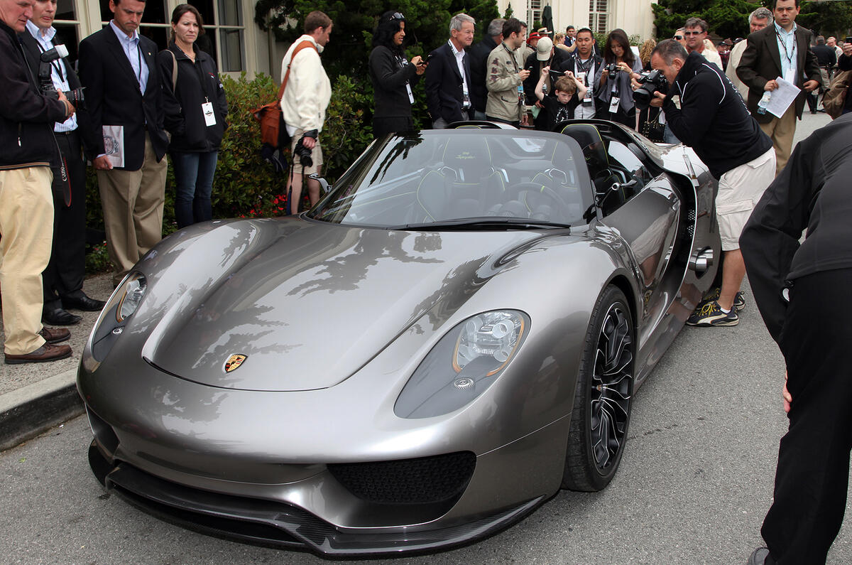 Porsche powers up 918 Spyder