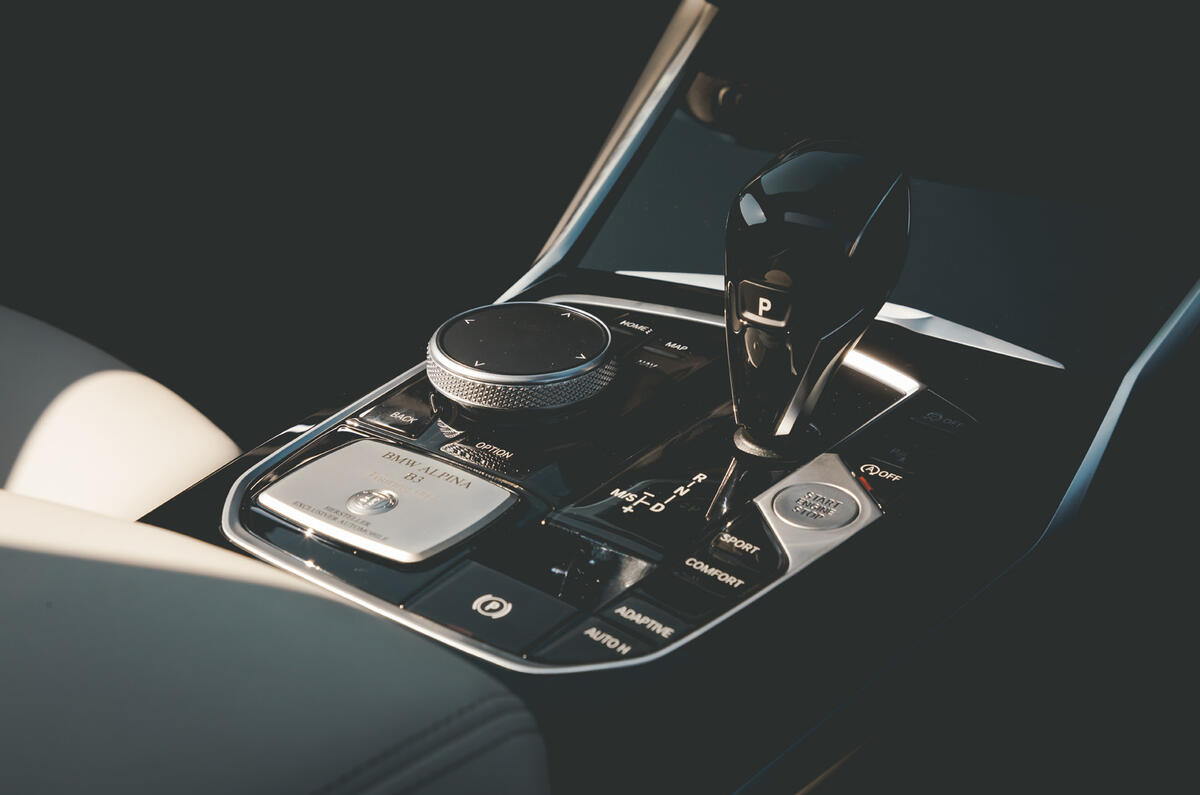 Alpina B3 Touring 2020 road test review - centre console Alpina B3 Touring 2020 road test review - centre console
