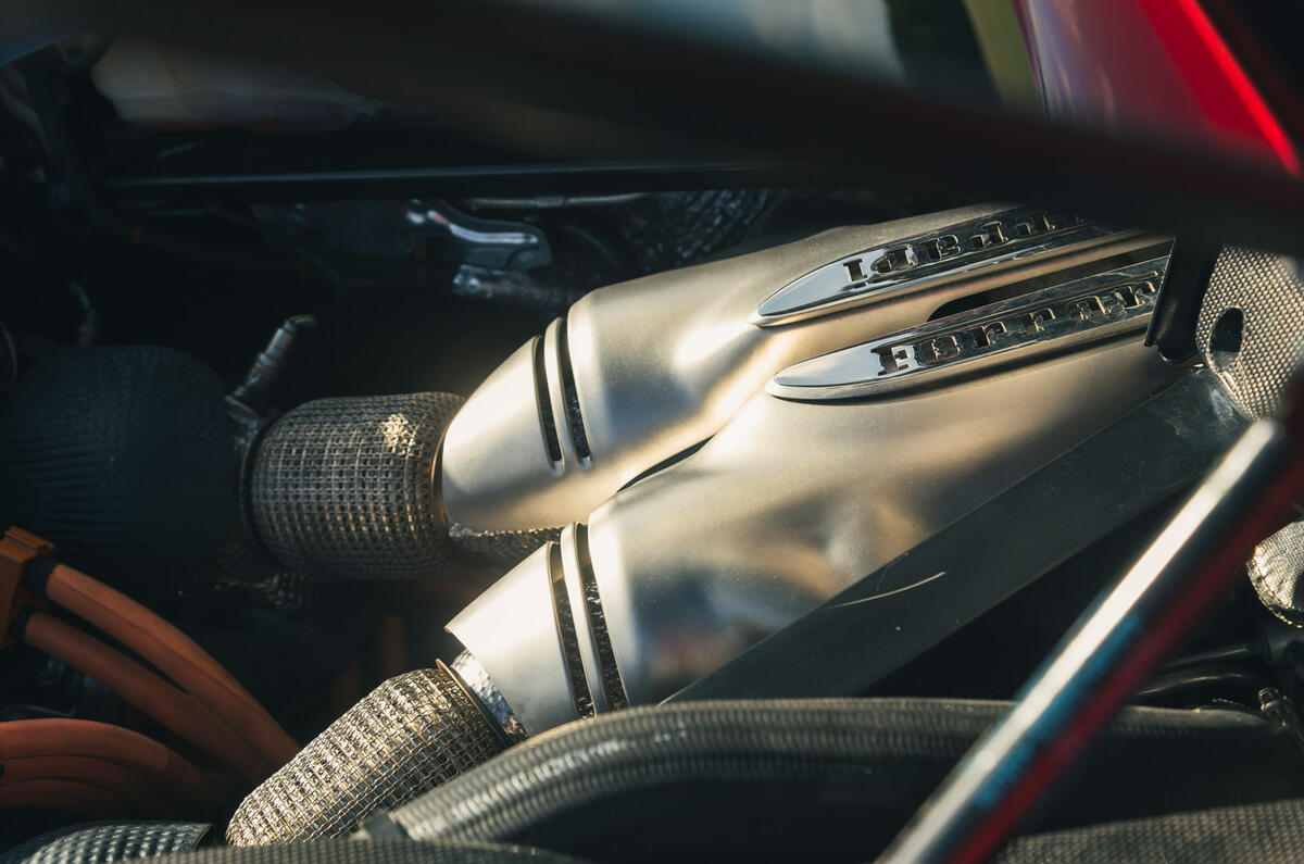 17 Ferrari 296 GTB RT 2023 engine performance 17 Ferrari 296 GTB RT 2023 engine performance