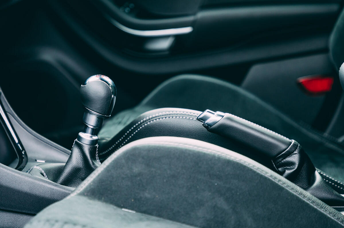 17 Ford Puma ST 2021 road test review gearstick