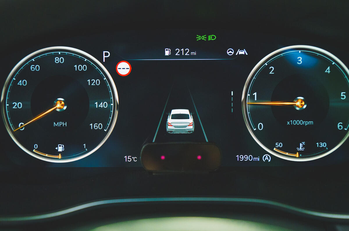 17 Genesis G70 2021 road test review instruments