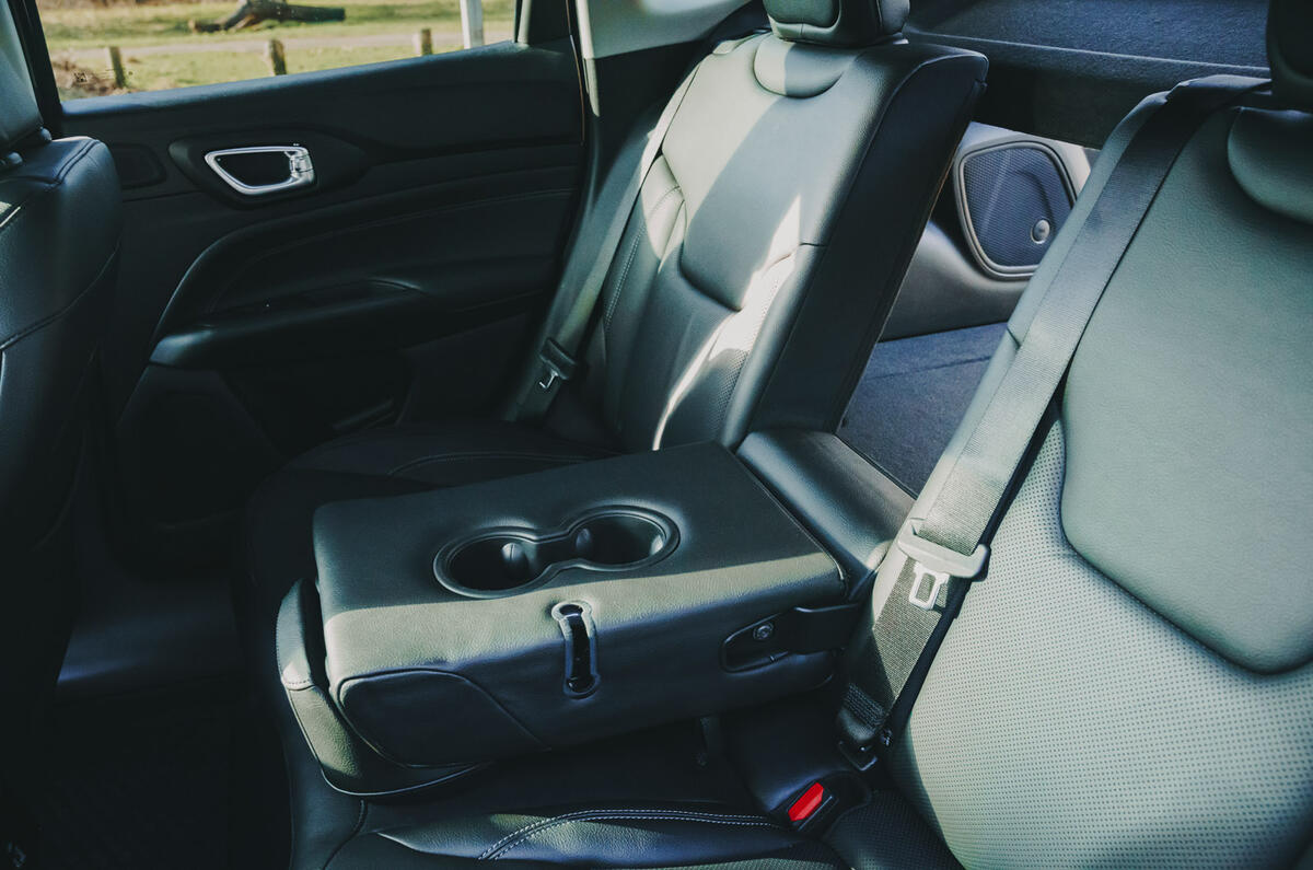 17 Jeep Compass 4xe 2022 road test review rear armrest 17 Jeep Compass 4xe 2022 road test review rear armrest