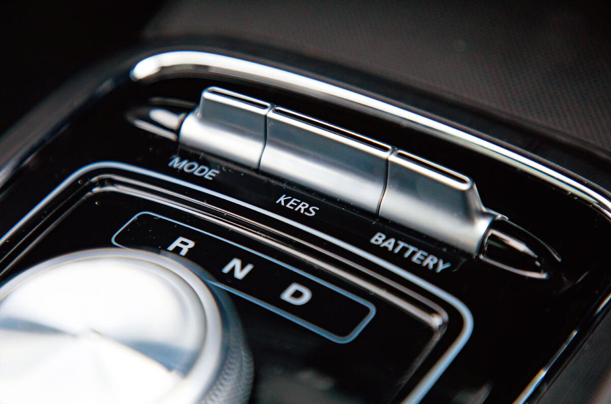 MG ZS EV 2019 road test review - regenerative braking controls