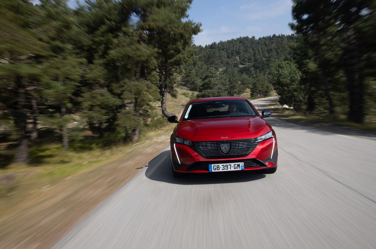 17 Peugeot 308 SW 2021 first drive on road nose 17 Peugeot 308 SW 2021 first drive on road nose