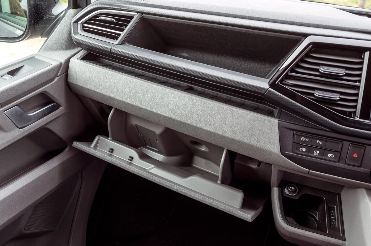 17 Volkswagen Transporter 2022 road test review glove box