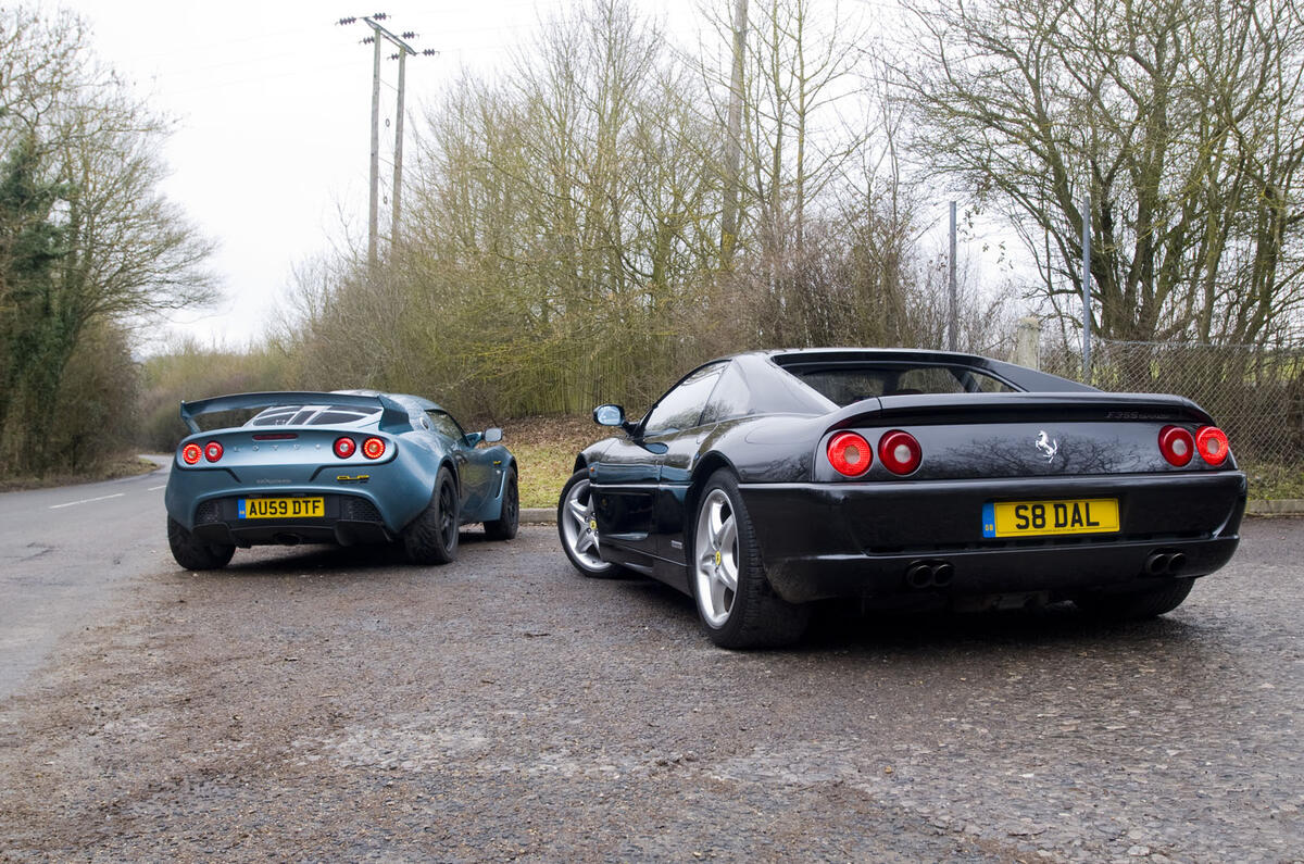 no title Lotus Exige 260 v Ferrari F355