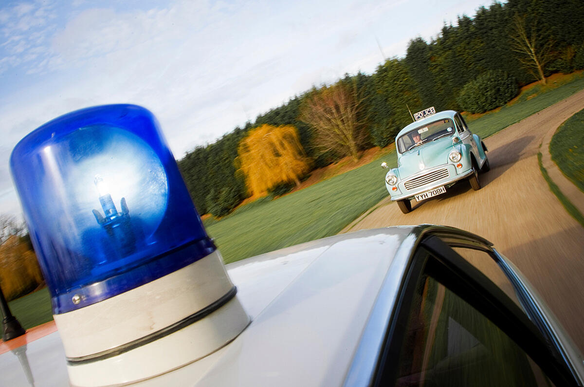 no title Vintage police cars: Wolseley 18/85