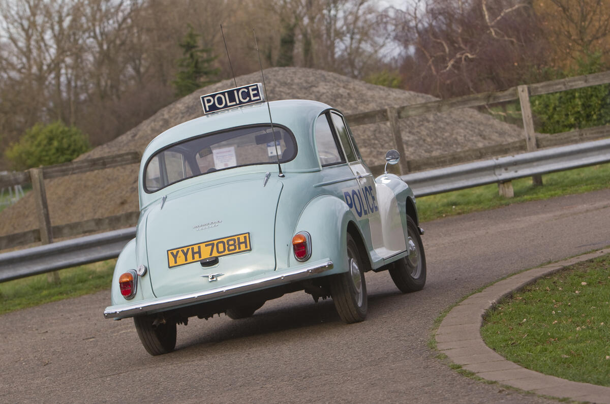 no title Vintage police cars: Morris Minor