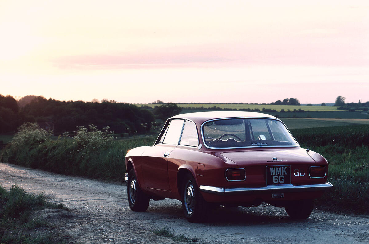 History of the Alfa Romeo coupe - picture special