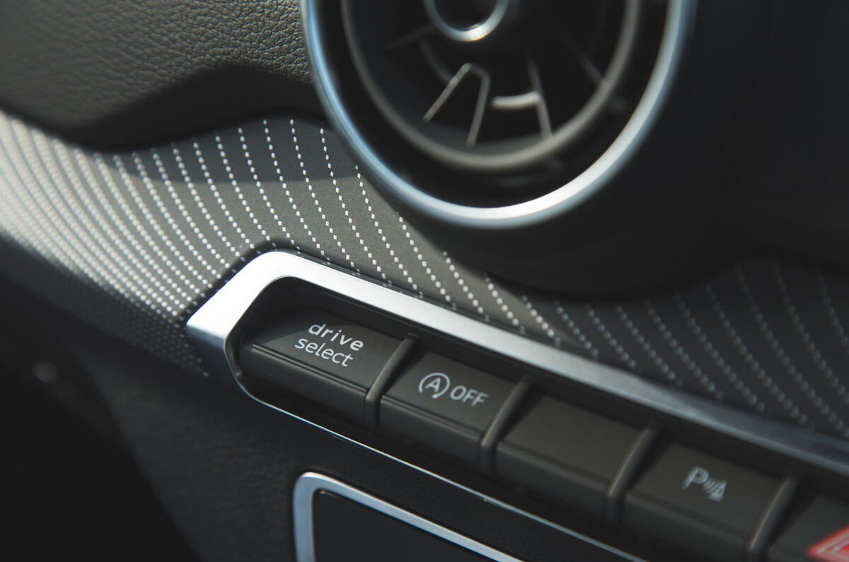 Audi SQ2 2019 road test review - drive select buttons