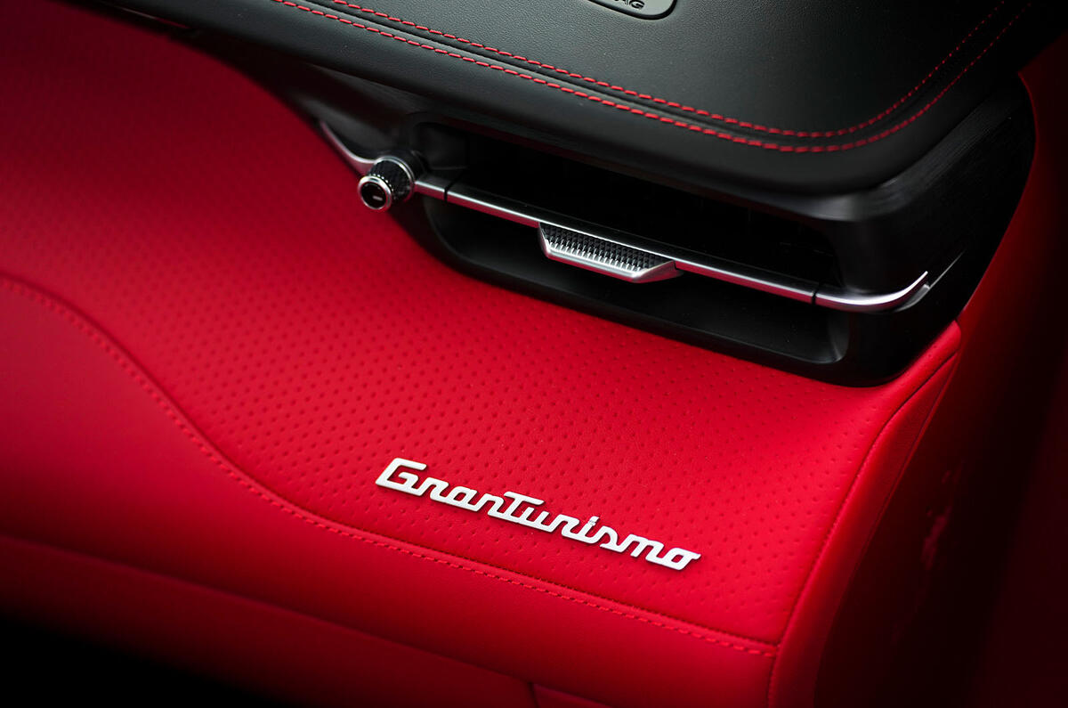 18 maserati granturismo trofeo uk review 2023 10 badge