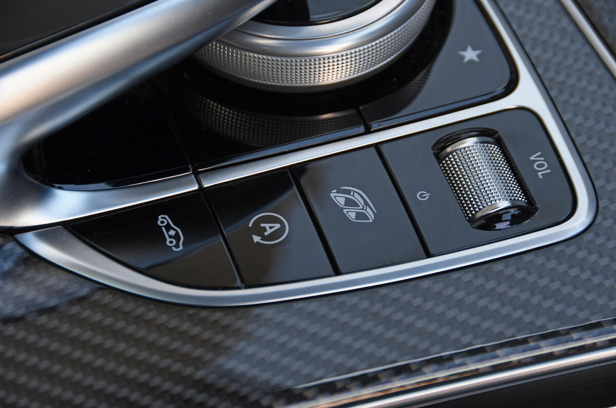 Mercedes-AMG GLC 63 S road test review exhaust button