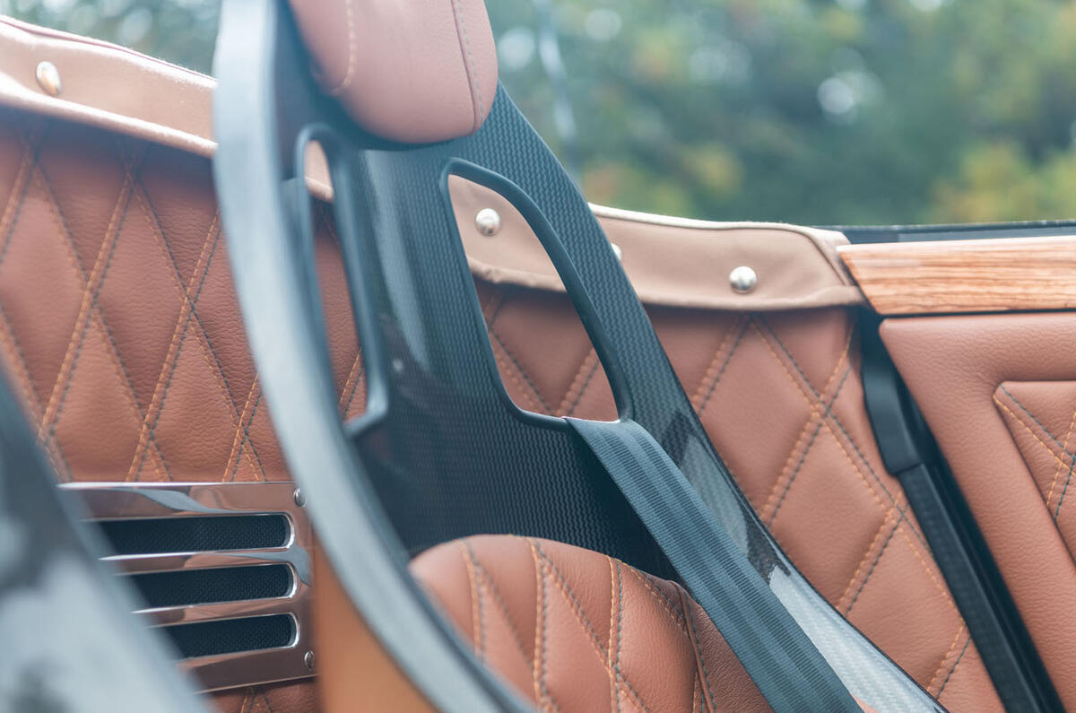Morgan Aero GT 2018 review - seat details