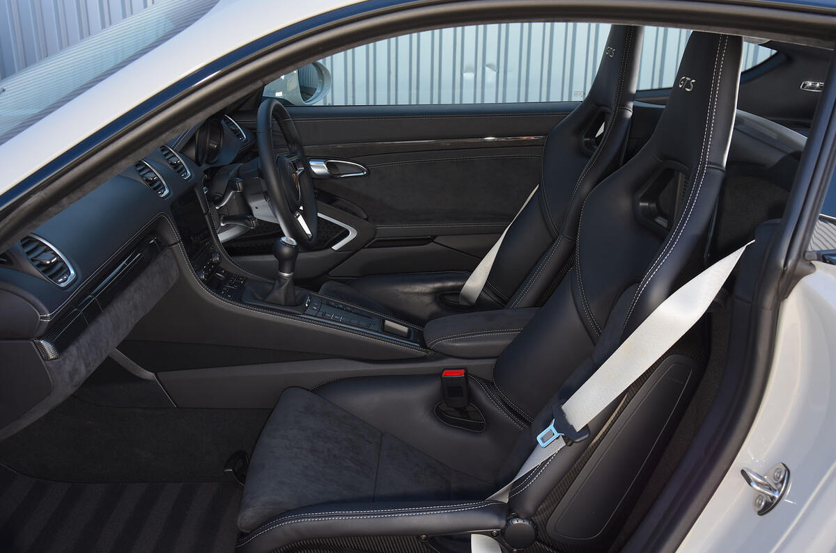 Porsche 718 Cayman GTS 2018 review passenger seat