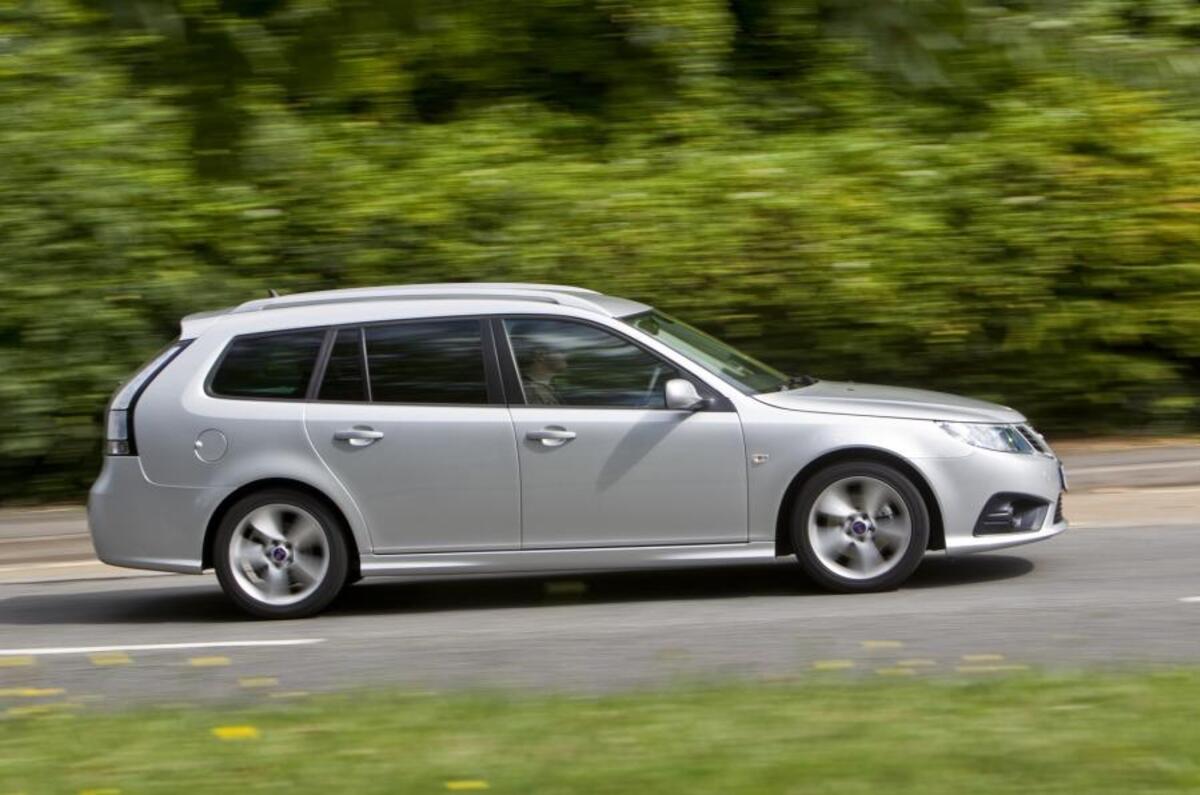 £24,120 Saab 9-3 Sportwagon