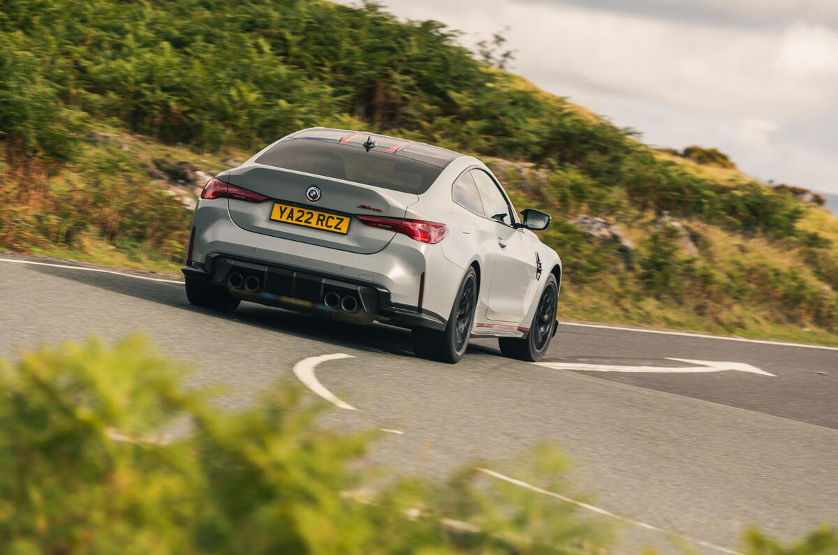 19 BMW M4 CSL RT 2022 rear corner 19 BMW M4 CSL RT 2022 rear corner