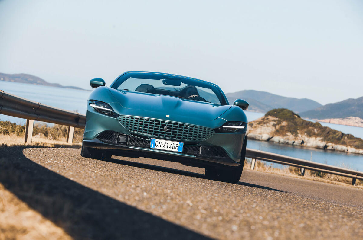 19 Ferrari Roma Spider FD 2023 front cornering sea 19 Ferrari Roma Spider FD 2023 front cornering sea